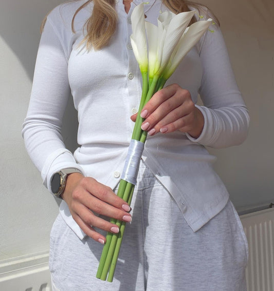 The Signature Calla Petite (Bridesmaid Size)