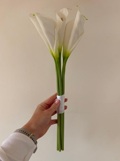 The Signature Calla Petite (Bridesmaid Size)
